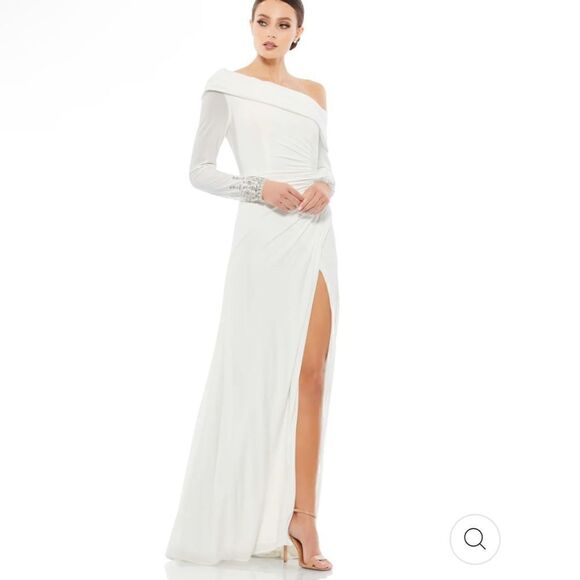 MAC DUGGAL BEADED CUFF DROP SHOULDER FAUX WRAP GOWN WHITE NWT (needs cleaning) - Picture 1 of 11